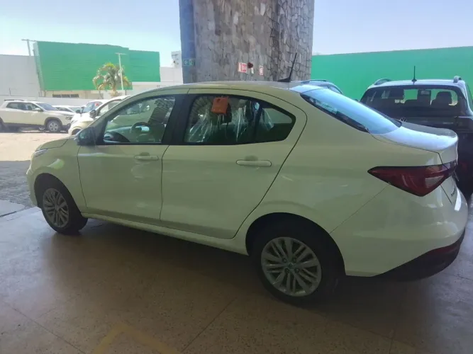 Fiat Cronos 1.3 8V Flex 2025