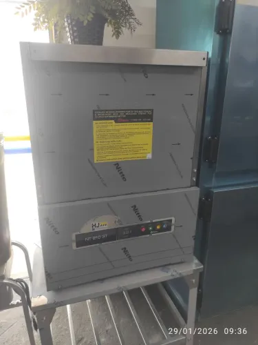 Bh Lavadora de louças industrial 1080 pratos por hora
