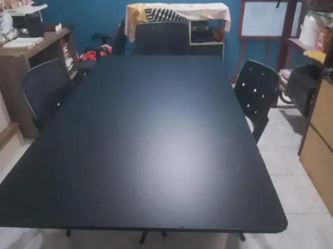 Sala de janta de mármore 4 cadeiras. Faço a entrega!