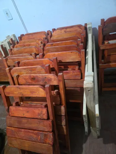  Vende se 5 jogos de mesa.