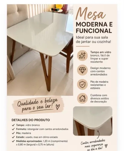 Mesa em madeira sem as cadeiras.