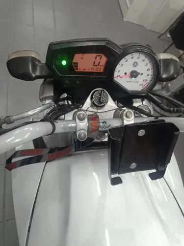 Fazer 250 gasolina