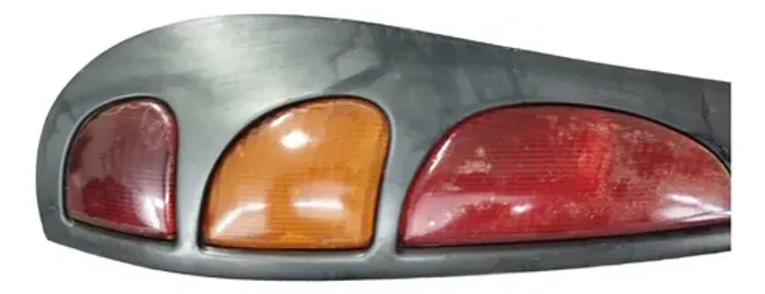 Lanterna Carroceria Marea 1998 1999 2000 Lado Esquerdo Esquerdo/motorista Cinza
