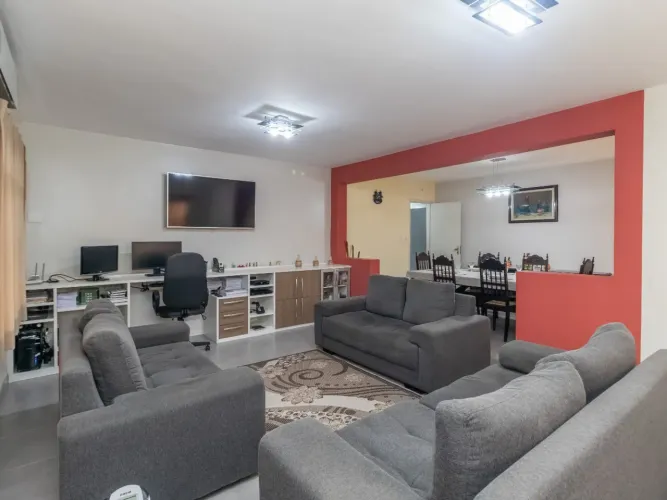 Casa para venda em Jardim Santa Mônica com 3 quartos, 150m²