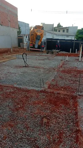 Troco mau de obra por carro sou pedreiro