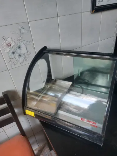 Estufa Para Salgados 4 Bandejas Eam-04 Edanca 127v Preto