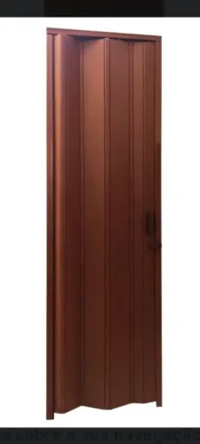 Porta sanfonada em PVC mogno 70x210cm