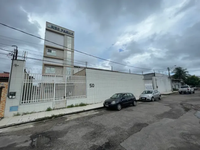 Empresa para locação em excelente localização próxima da Av Rogaciano Leite.