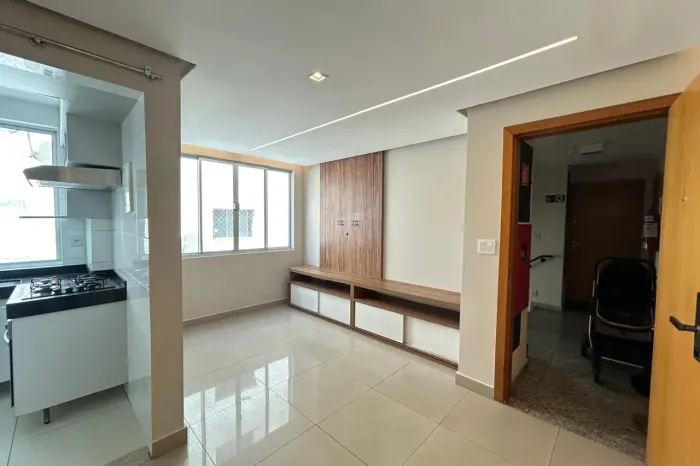 Apartamento à Venda - Manacás, 2 Quartos, 74 m2