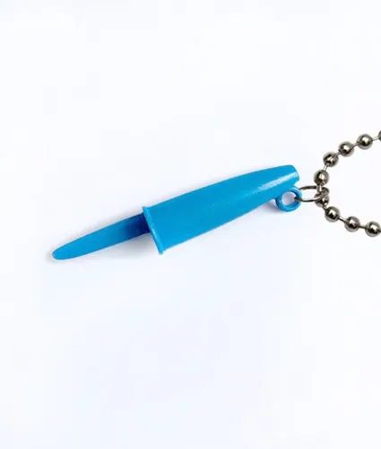 Colar Tampa Caneta Bic Azul