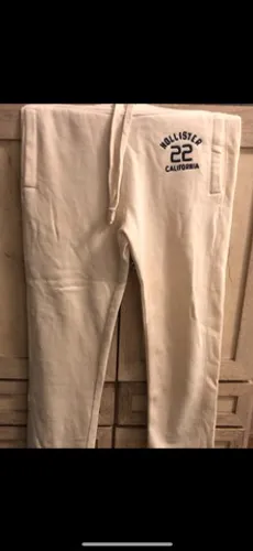 HOLLISTER 
