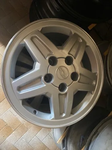 Roda GM Zafira aro 15 original unidade valor mínimo