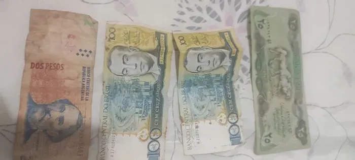 Dinheiro antigo