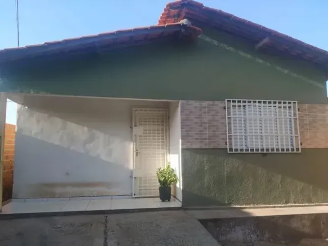 Vendo casa em Luziânia 