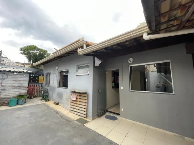 Ótima casa a Venda no Itacolomi 