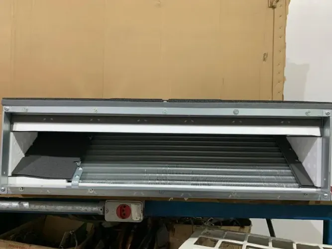 Evaporadora Dutada Daikin 7.500 Btus - Modelo FXDQ20PDVE - R410 - 220V - Inverter