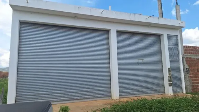 Vende-se Excelente Prédio em Serra Talhada-PE