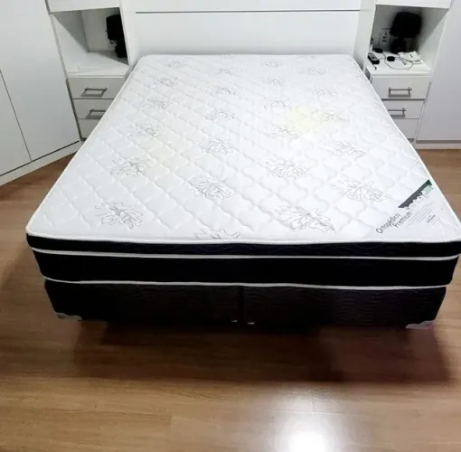 Colchão queen