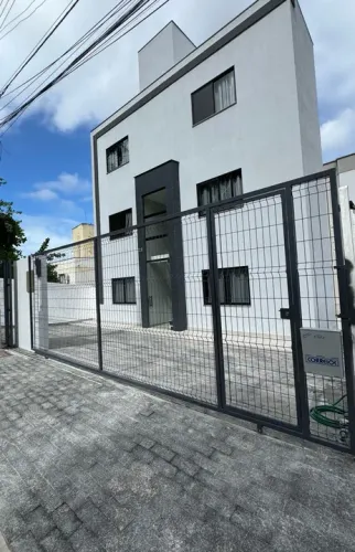 Edifício com 15 estúdios UFSC