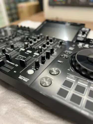 Aluguel Controladora CDJ Pioneer XDJ-RX3 | DJ Profissional | Festas | Eventos | Casamentos