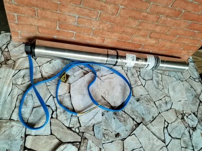 Bomba Submersa para poço 0,5 CV Tipo Caneta Somar - novidade
