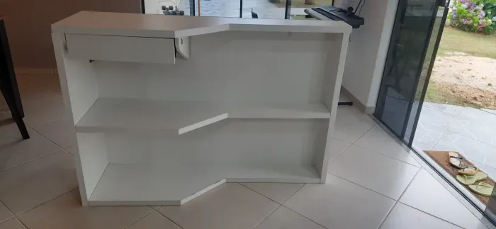 Balcão caixa, gaveta com chave, MDF
