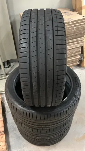 Pneu 255/40 R21 Pirelli P zero 102v