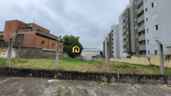 Terreno com fácil acesso a Rodovia Raposo Tavares