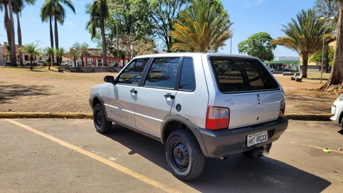 Fiat Uno Mille WAY Economy 1.0 F.flex 4P 2011