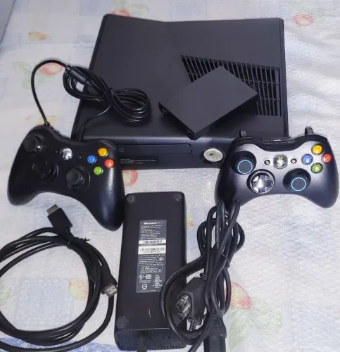 XBOX 360 SLIM HD500GB DESBLOQUEADO RGH 3.0
