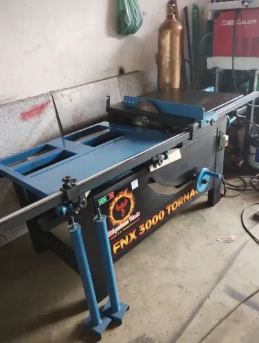 Esquadrejadeira N2 eixo inclinavel