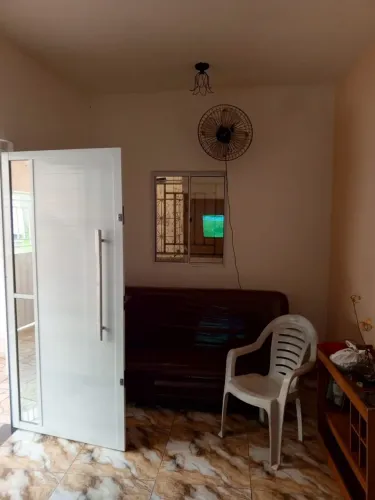 CASA EM CABUÇU PARA TEMPORADA