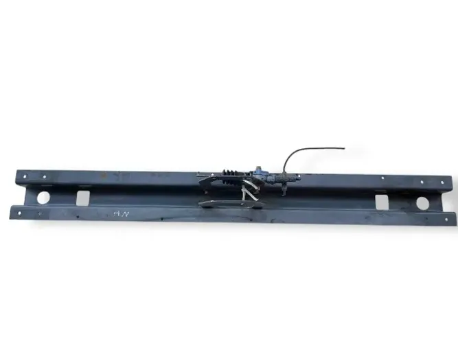 Chapa Travessa Traseira Cabine Volvo Nh Original