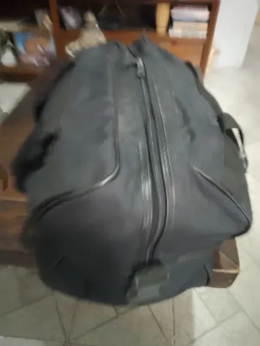 Mochila Preta resistente  46x30x27