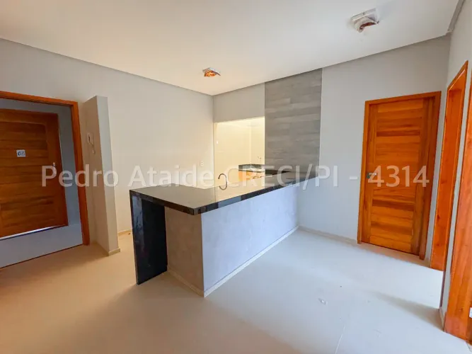 Apartamento c/ 2 Quartos e 1 Vaga de garagem prox. a Rodoviaria