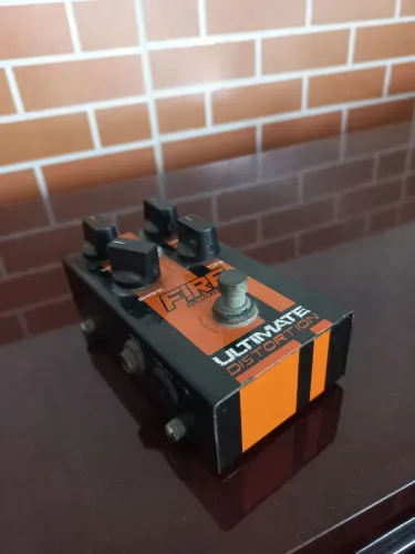 Pedal Fire Distortion baixei pra vender 
