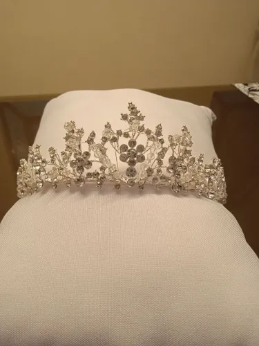 Coroa de noiva ou debutante - nova