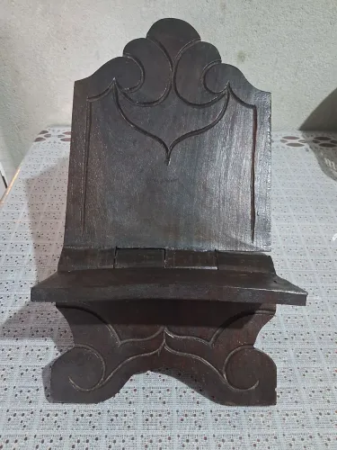 Porta Bíblia em Madeira Artesanal