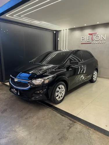 Chevrolet Onix Hatch LT 1.4 8V Flex Mec. 4P 2017