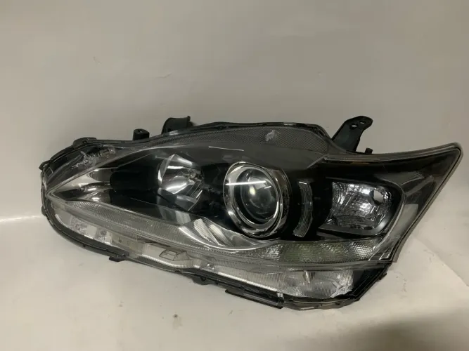 Farol Lexus Ct200h
