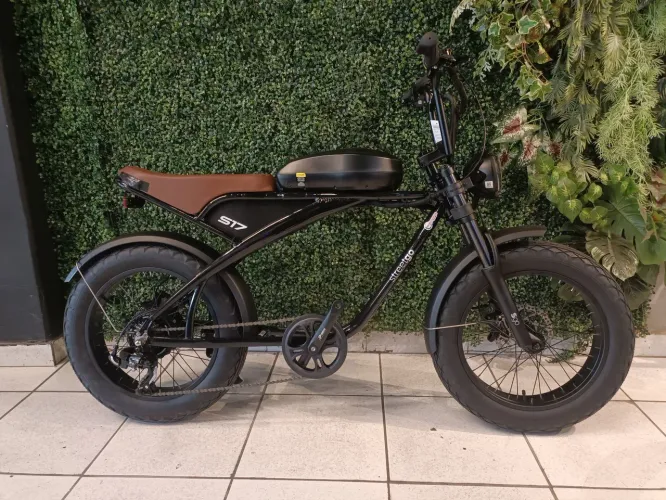 BICICLETA ELÉTRICA STREETGO S17 - 750W - 48V 20AH - 32KM/H - ARO 20"