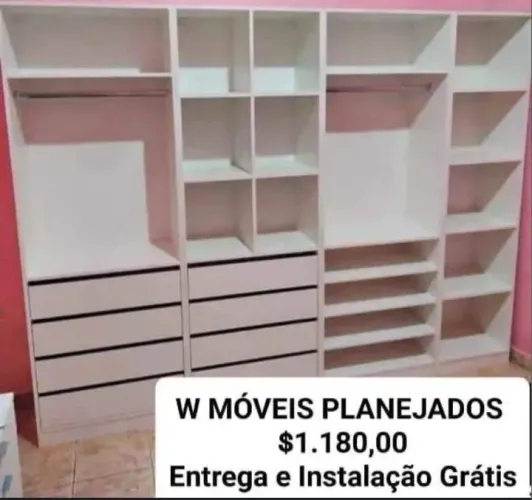 Closet em MDF disponível 