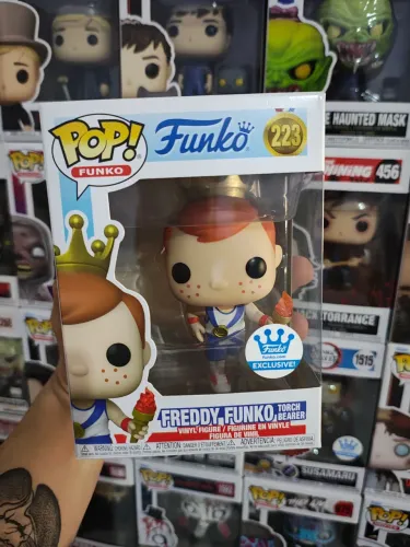 Funko Pop! Freddy Funko Torch Bearer