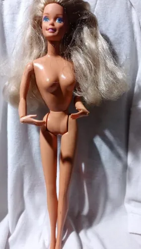 Boneca antiga Barbie da estrela mãos flexíveis cabelos cheios anos 80