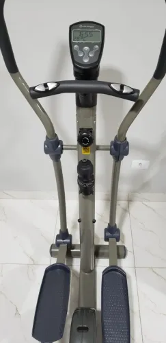 Eliptico MOVEMENT E3