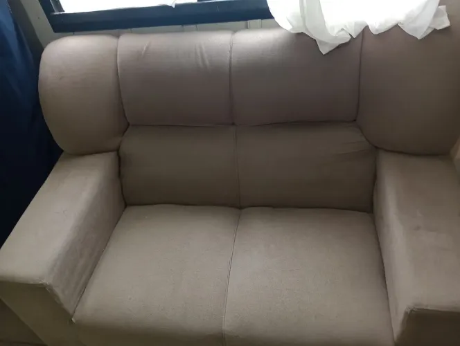 Vendendo sofá de dois lugares 