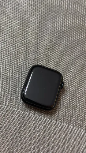Apple Watch séries 8 - 45mm
