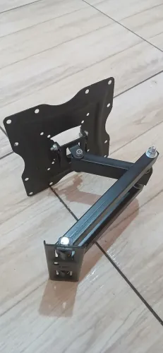 SUPORTE MÓVEL PARA TV