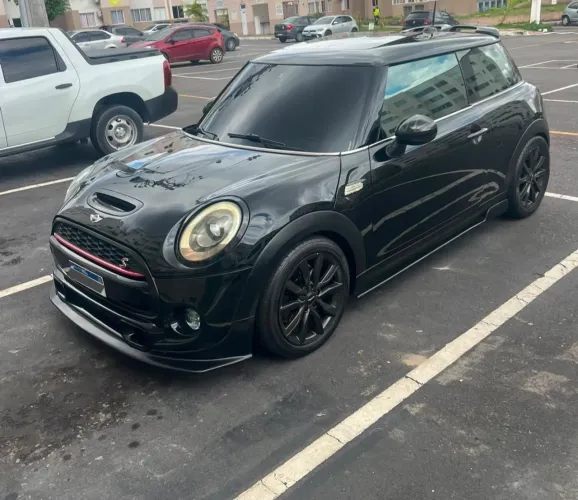 Mini Cooper S 2.0 Turbo 16V 3P Aut. 2015