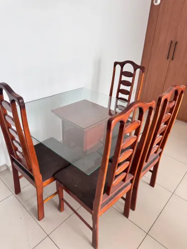 Vendo mesa R$ 1.500